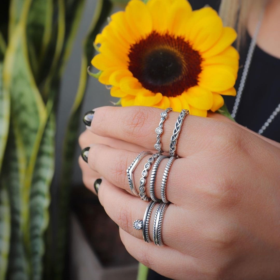 ALIANÇA DUPLA EM PRATA ENVELHECIDA